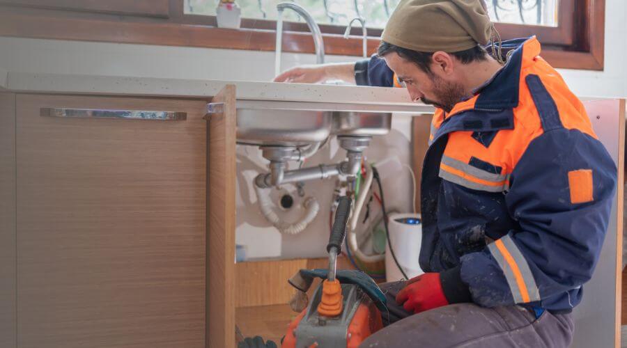 Expert burst pipe repair services in Phyllis, KY
